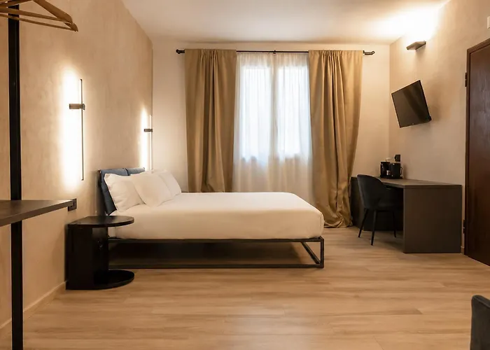 Dalmati House San Lorenzo Rome